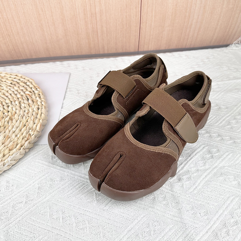 Women'S Fashion Velcro Sneakers - Женские кроссовки с раздельным носком, черные,