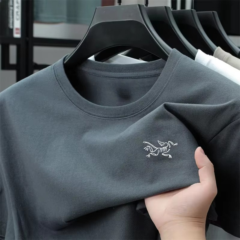 Белая классическая футболка с  – обзор и цена Women Fashion Brand Logo